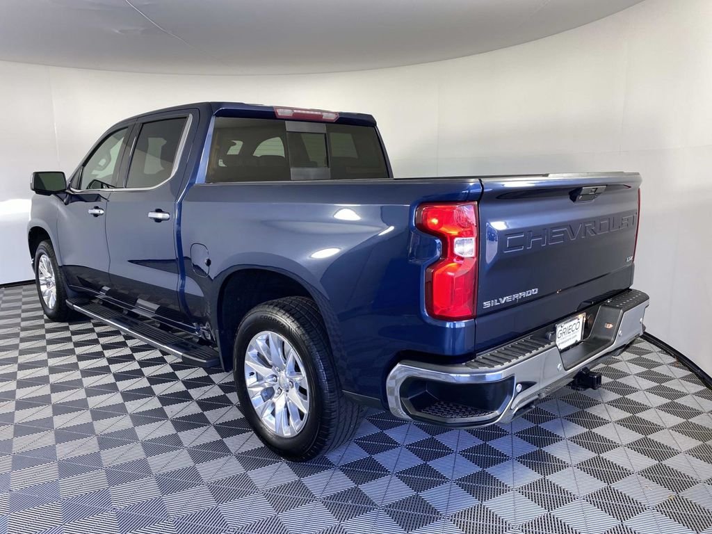 Used 2021 Blue Chevrolet LTZ image 6