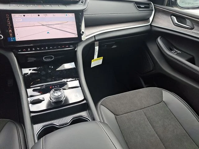 New 2026 Gray Jeep Altitude image 11