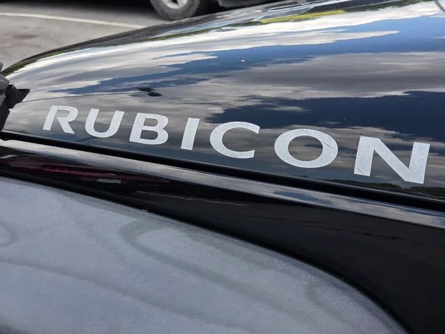 Used 2014 Black Jeep Rubicon image 30