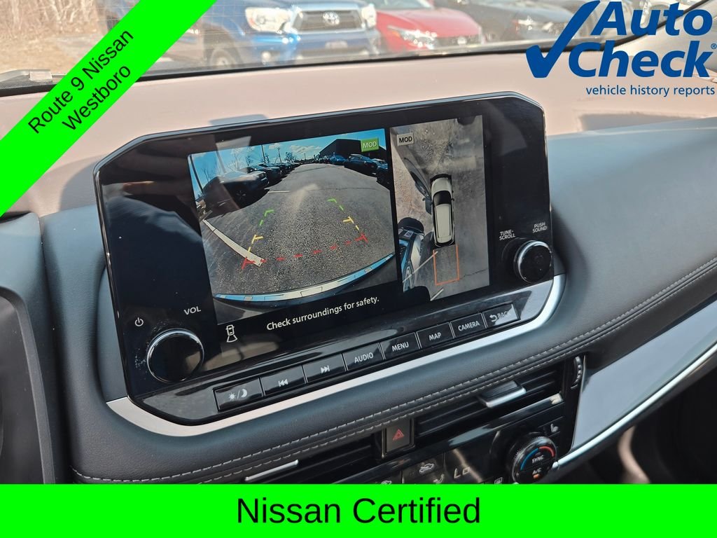 Used 2023 Black Nissan SL image 25