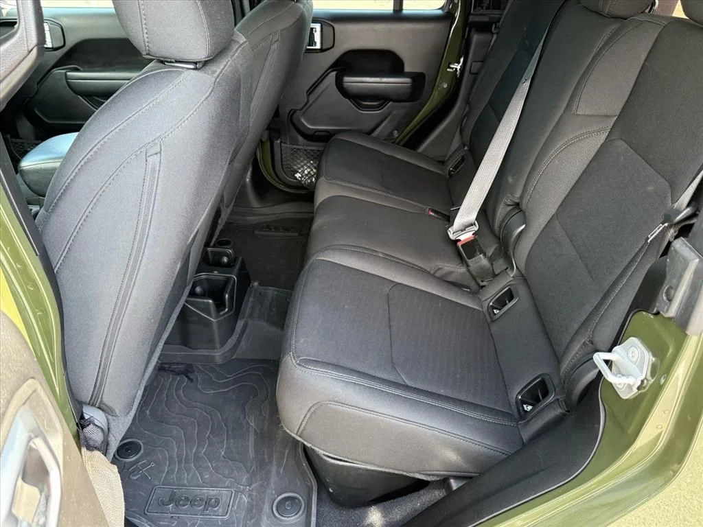 Used 2022 Green Jeep Willys image 19
