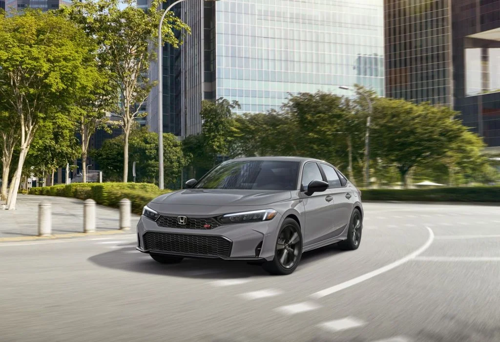 Used 2024 Sonic Gray Pearl Honda Base image 9