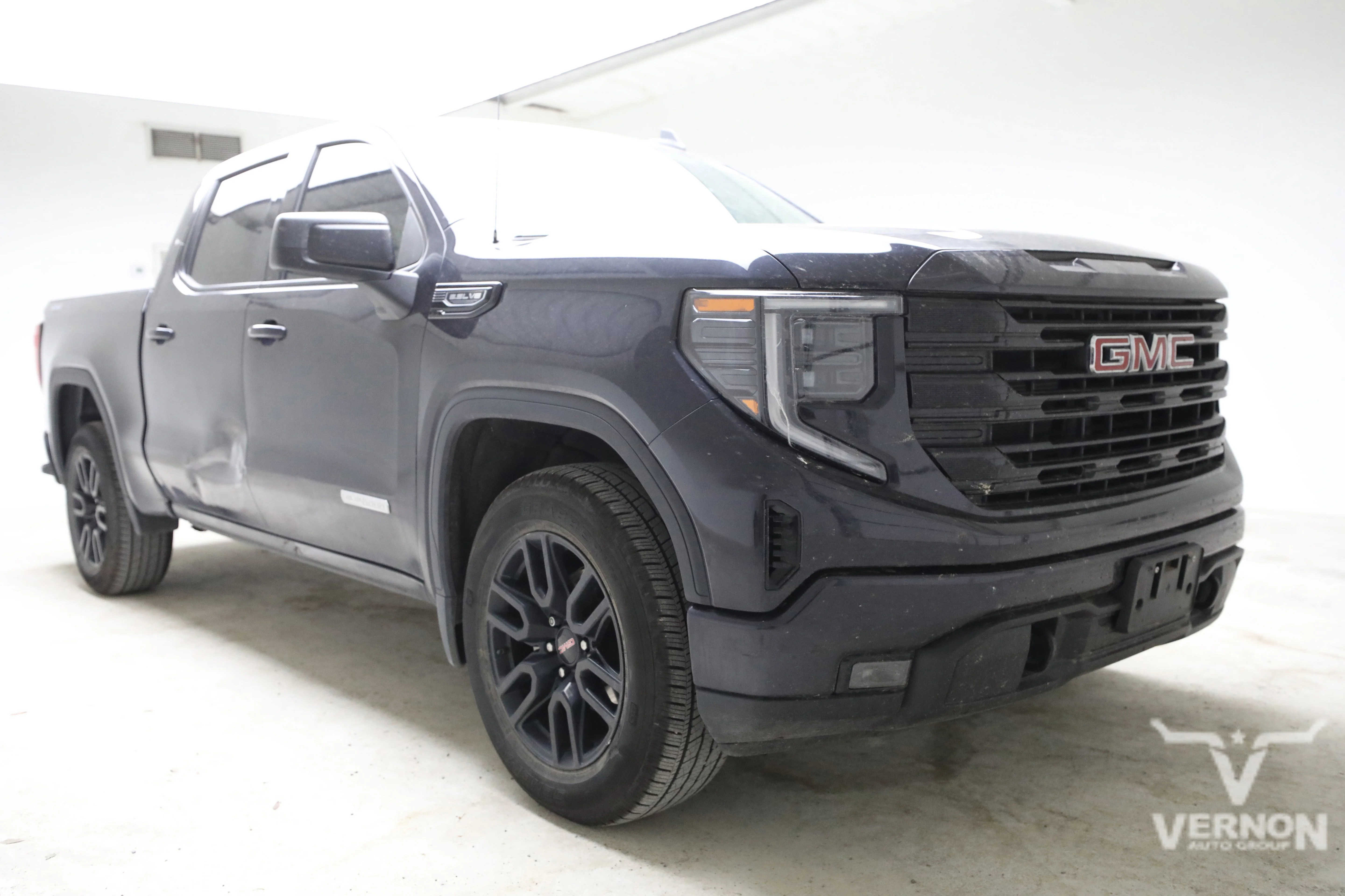 Pre-Owned 2022 GMC Sierra 1500 Elevation Crew Cab 4x4