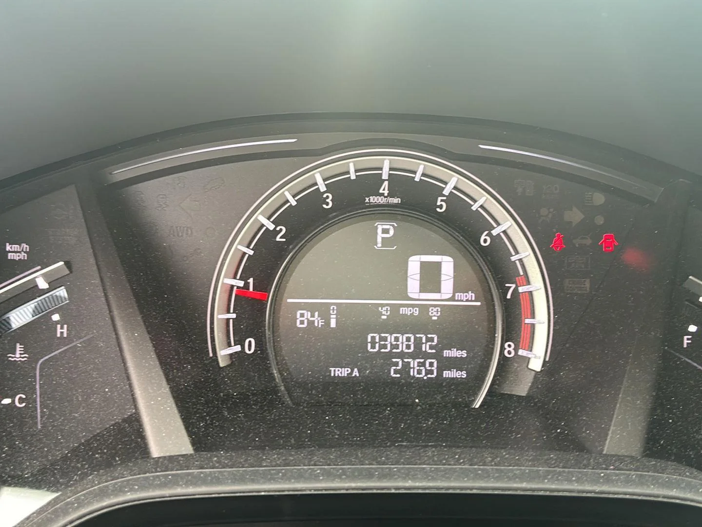 Used 2018 White Diamond Pearl Honda LX image 3