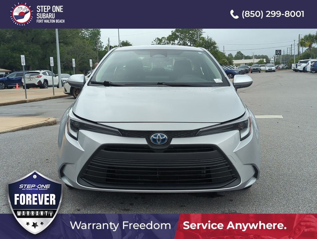 Used 2023 Silver Toyota LE image 10