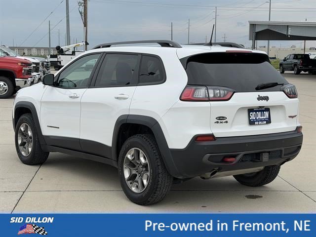 Used 2019 Bright White Clearcoat Jeep Trailhawk image 7