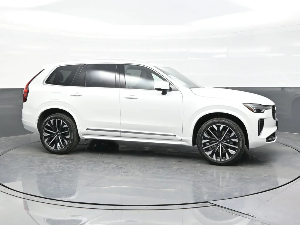 New 2026 Crystal White Volvo Plus image 8