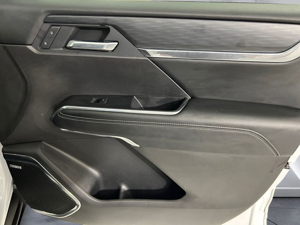 2025 GMC Acadia Elevation - Photo 15