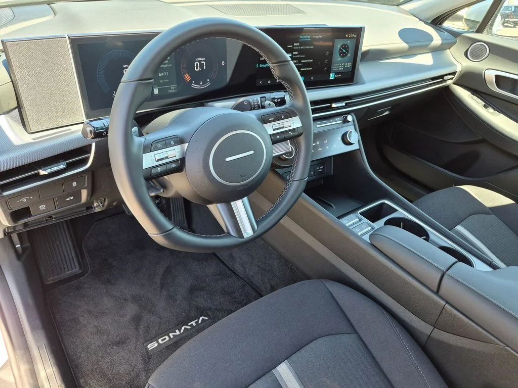 Certified Used 2026 Silver Hyundai SEL Sport image 9