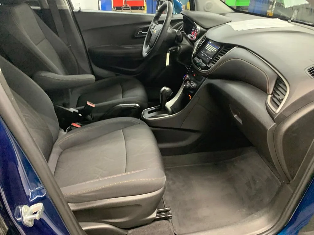 Used 2019 PACIFIC BLUE METALLIC Chevrolet LT image 14