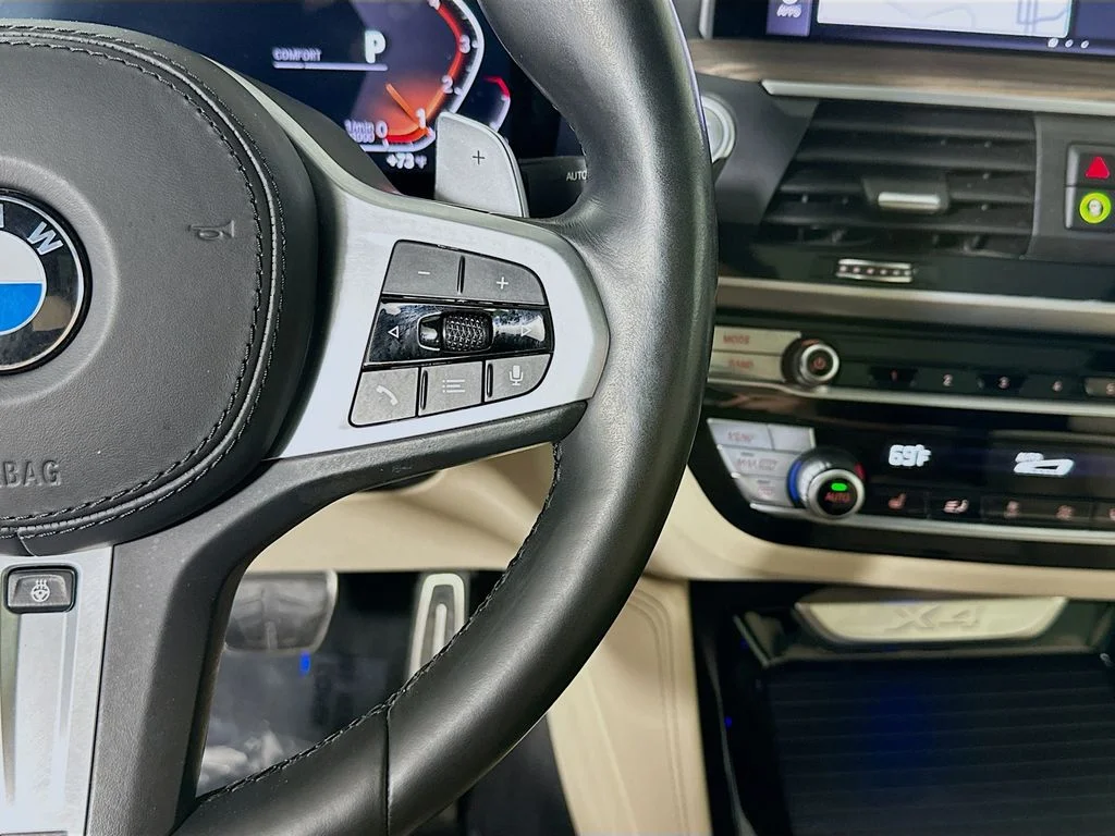 Used 2021 Blue Metallic BMW xDrive30i image 15