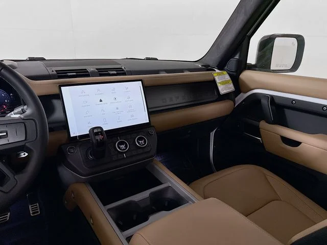 New 2026 Fuji White Land Rover V8 image 26