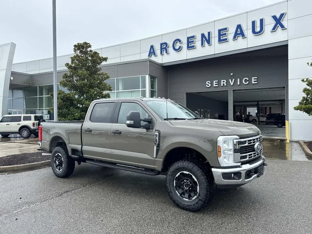 2026 Ford Super Duty F-250® XLT
