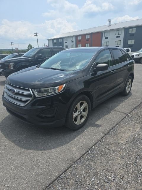 Used 2017 Black Ford SE image 3