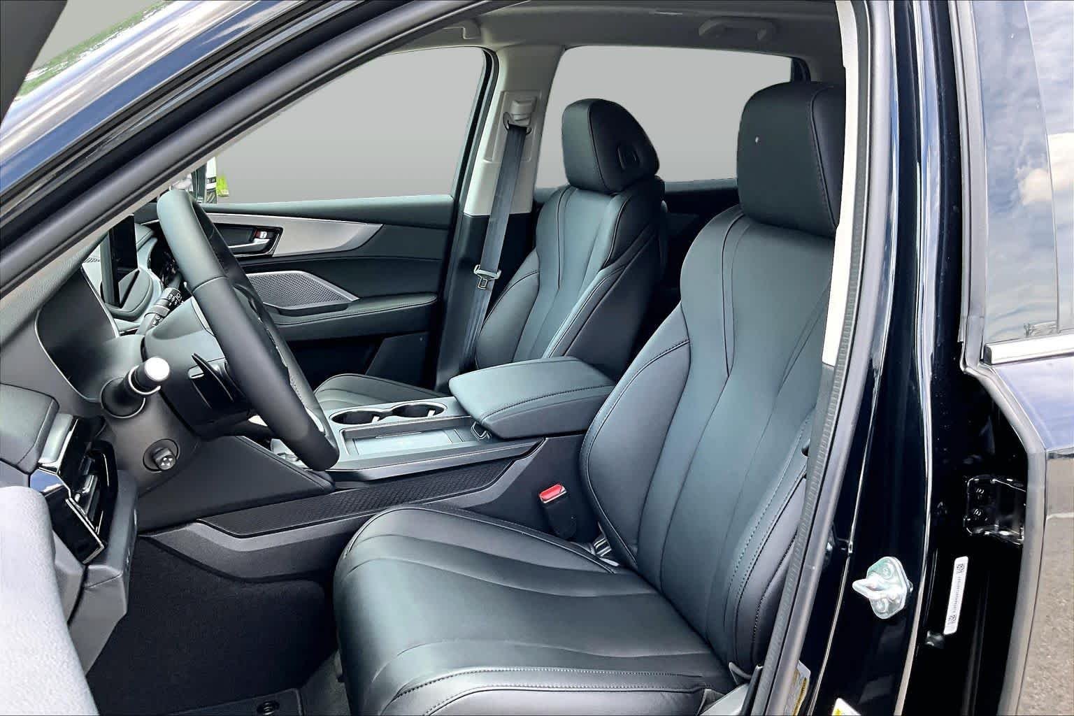 New 2026 Majestic Black Pearl Acura  image 9