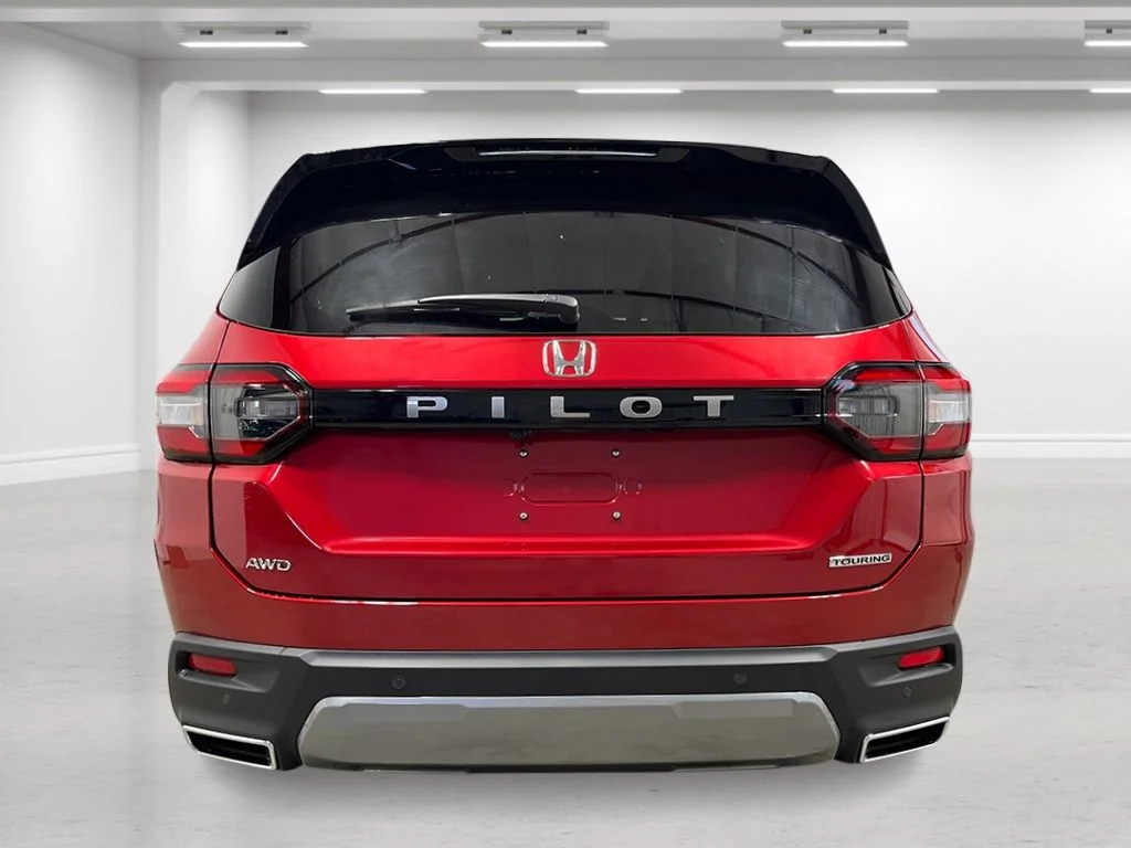 New 2026 Radiant Red Metallic II Honda Touring image 4