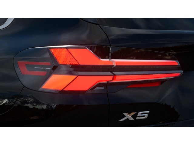 New 2026 Black Sapphire Metallic BMW sDrive40i image 8
