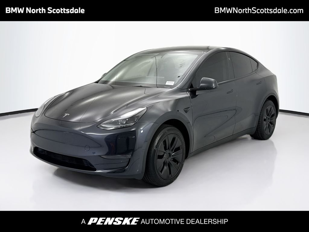 2025 Tesla Model Y Long Range Rear Wheel Drive's photo