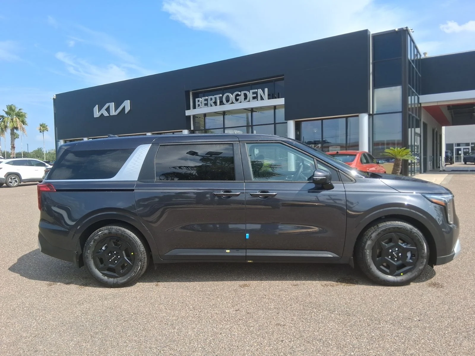 New 2026  Kia LXS image 3