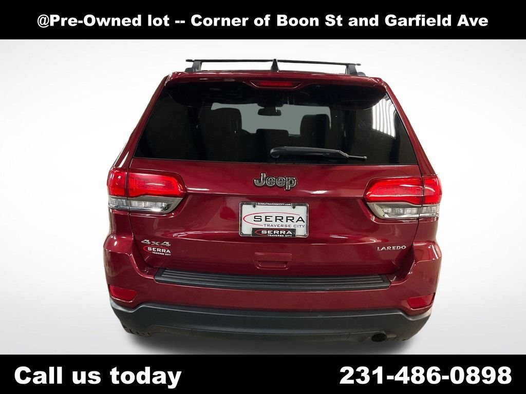 Used 2015 Red Jeep Laredo image 4