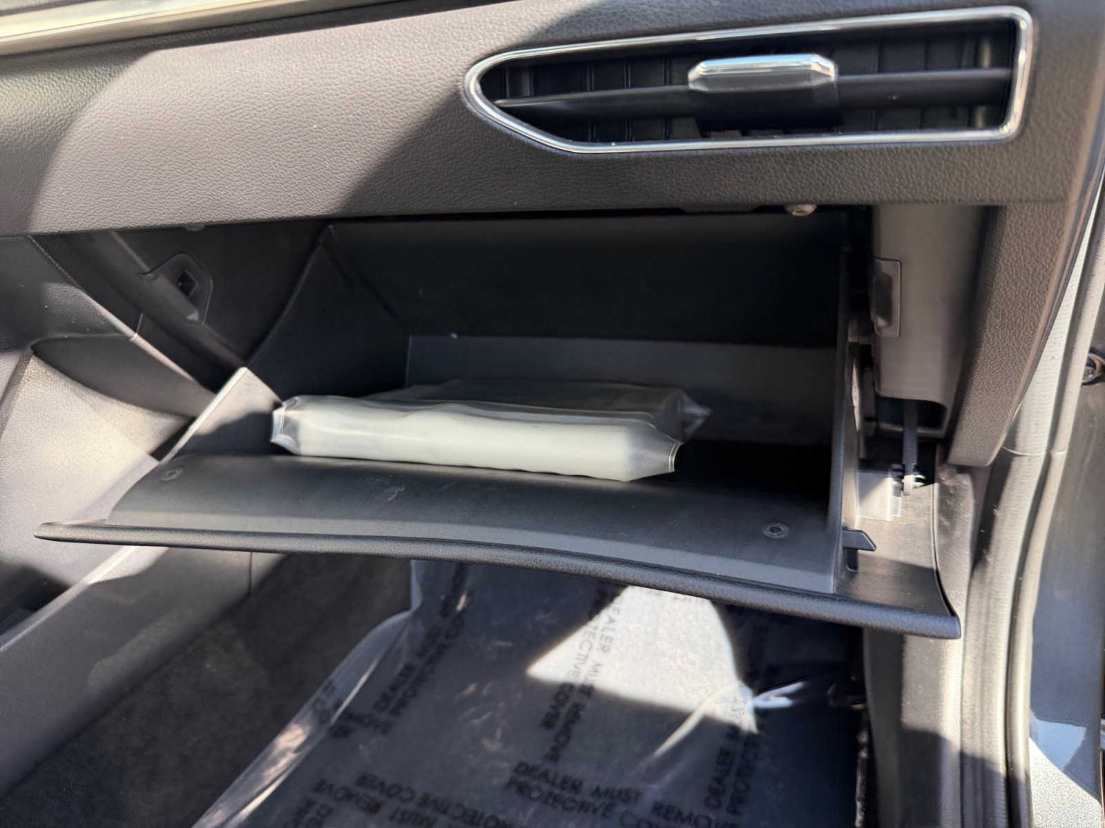 Used 2022 Portofino Gray Hyundai SEL image 27