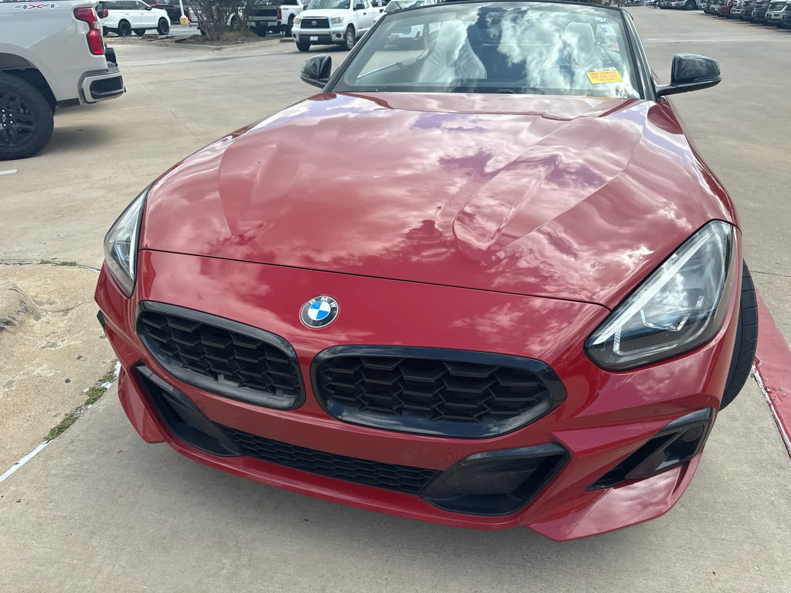 Used 2023 San Francisco Red Metallic BMW sDrive30i image 14