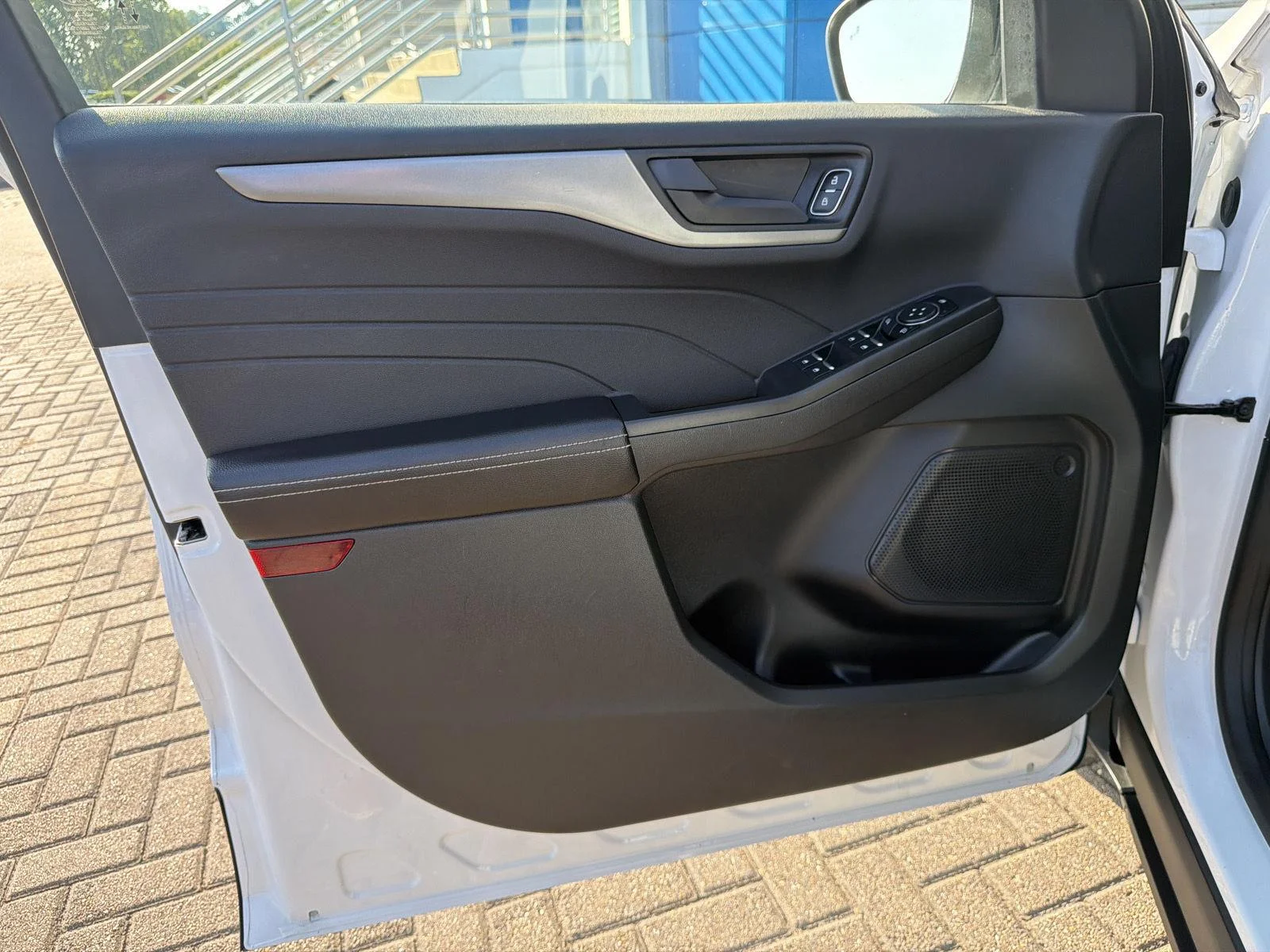 Used 2023 Oxford White Ford Active image 12