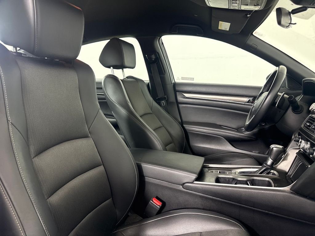 Used 2022 Black Honda Sport image 7