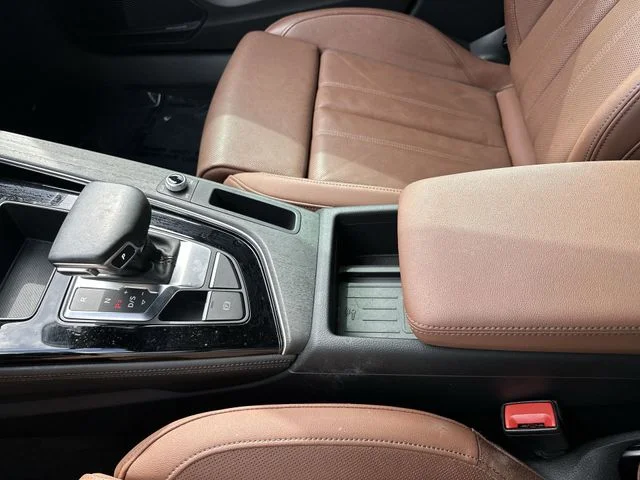 Used 2020 Glacier White Audi 45 Prestige image 22