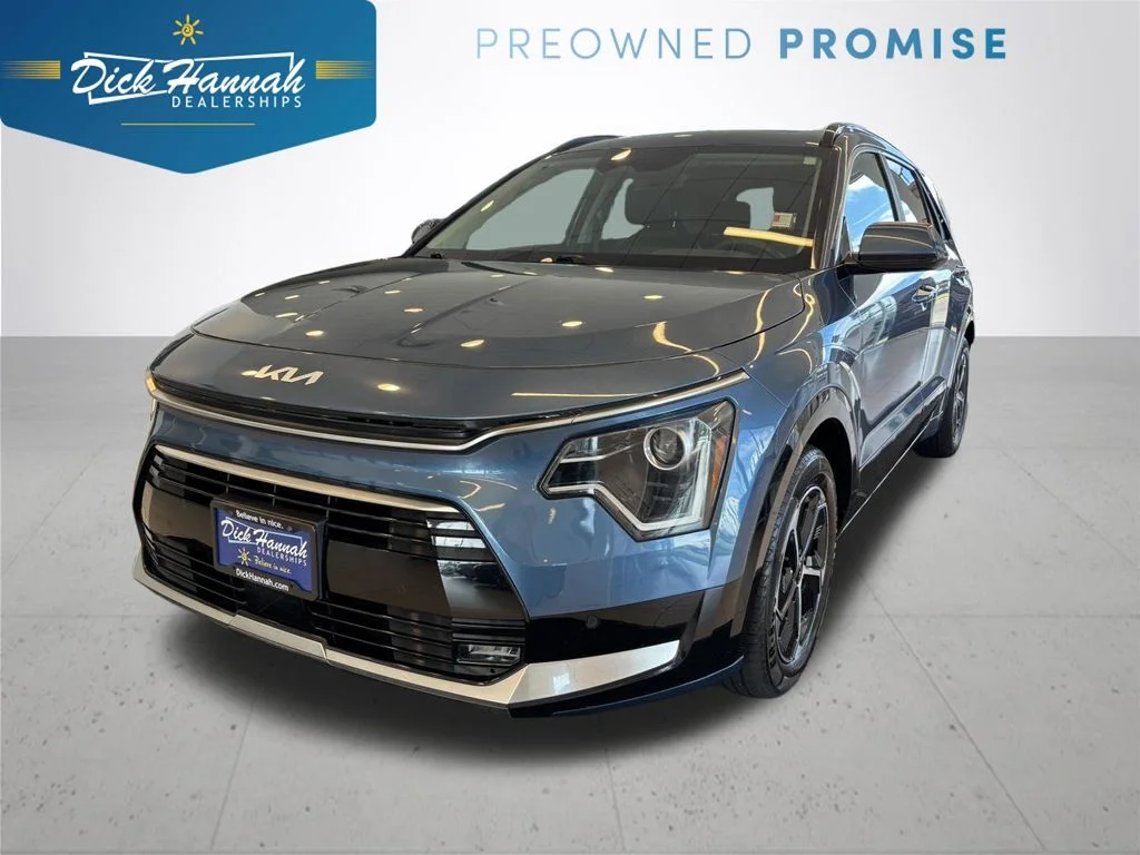 Used 2023 Blue Kia SX image 1