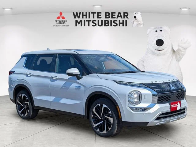 2025 Mitsubishi Outlander Plug-in Hybrid SE S-AWC's photo
