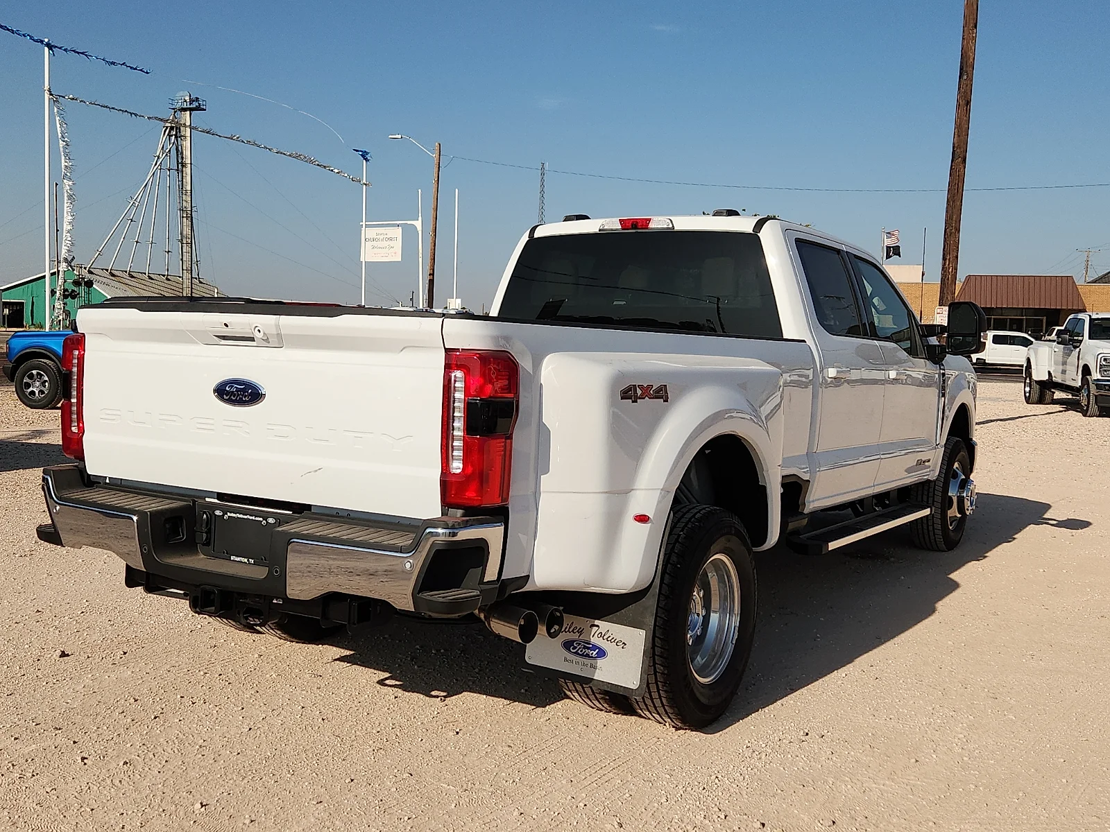 New 2026 Oxford White Ford Lariat image 7