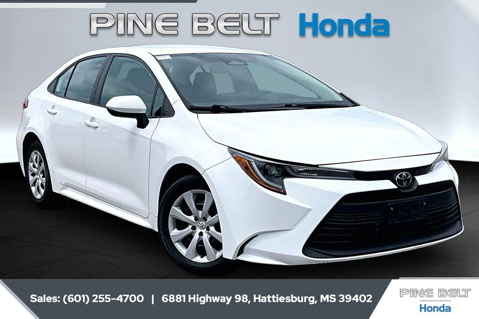 Used 2024 Ice Cap Toyota LE image 1