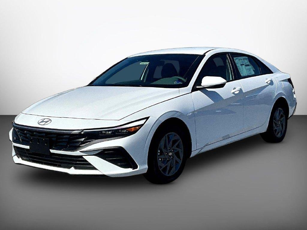 New 2026 White Hyundai Blue image 3