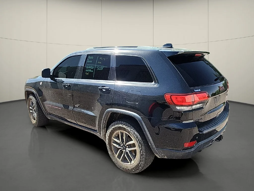 Used 2020 Black Jeep Trailhawk image 5