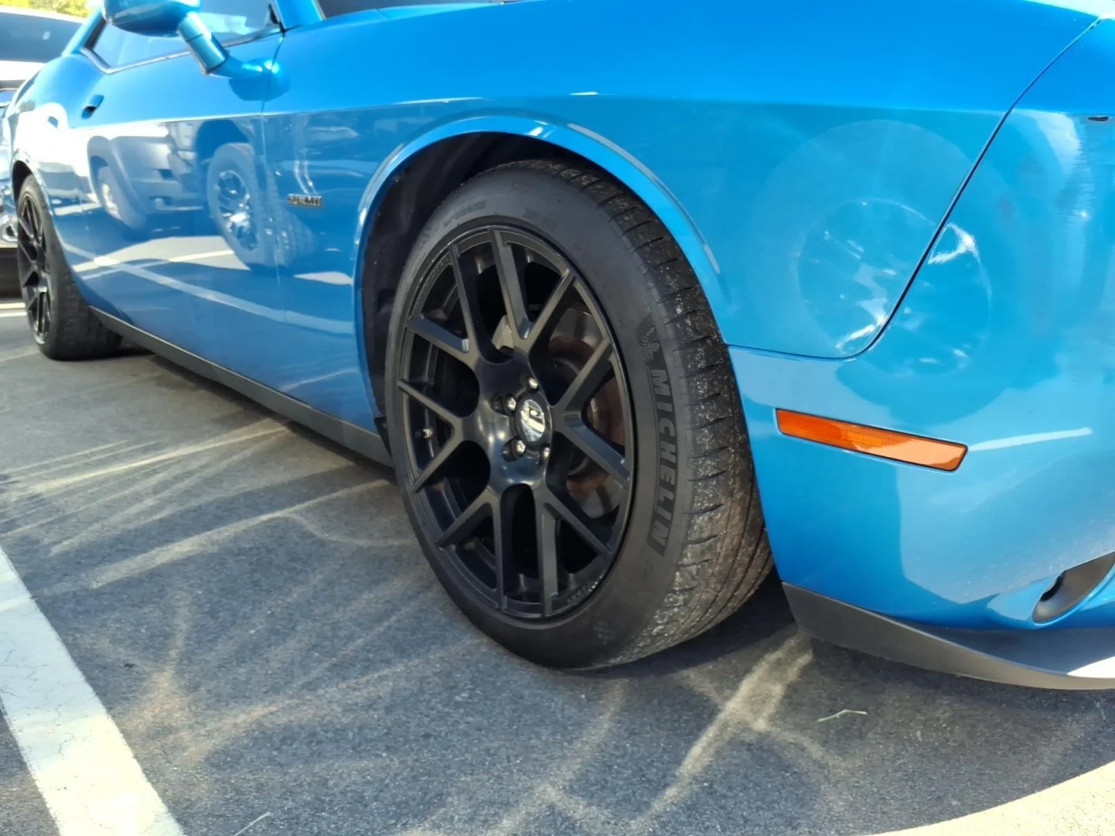 Used 2015 B5 Blue Pearl Coat Dodge R/T Plus Shaker image 10
