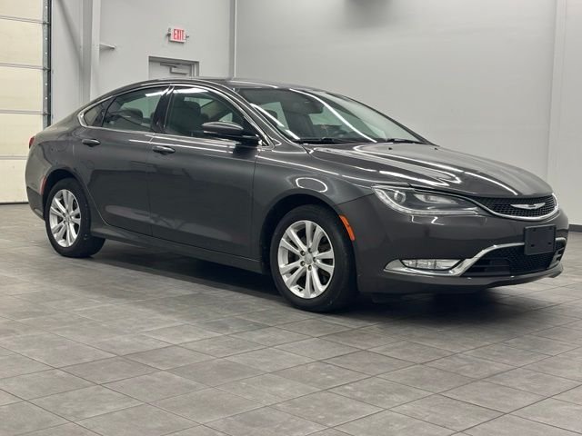 2015 Chrysler 200