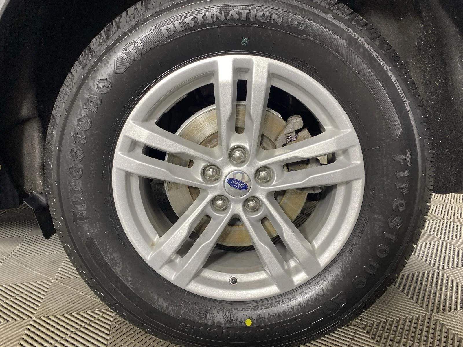 Used 2023 Carbonized Gray Ford XLT image 9