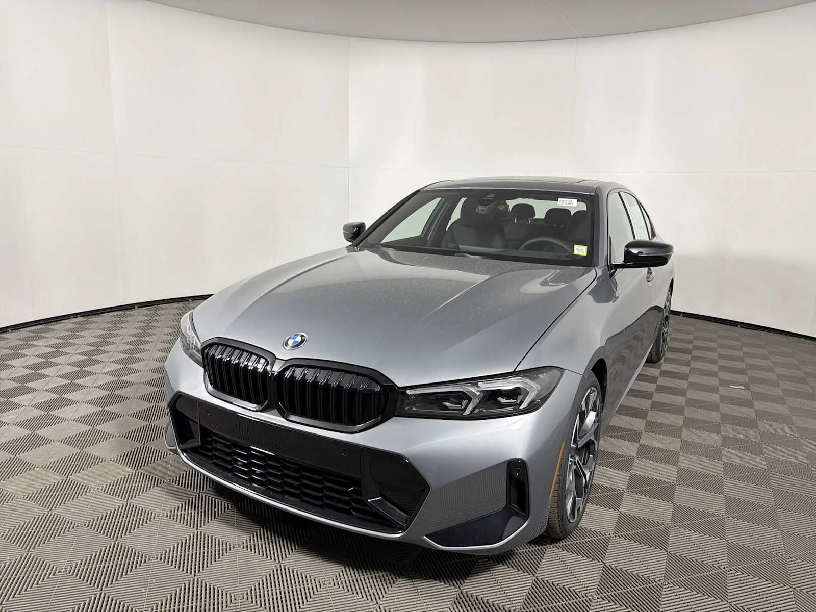 New 2026 Skyscraper Grey Metallic BMW 330i xDrive image 7