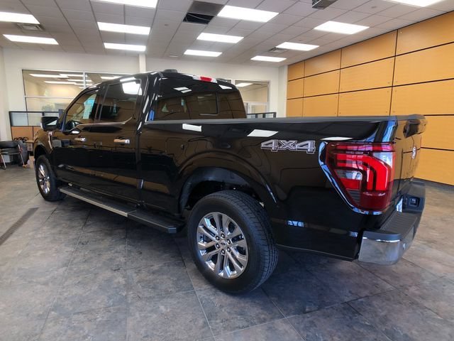 New 2026 Agate Black Metallic Ford Lariat® image 5