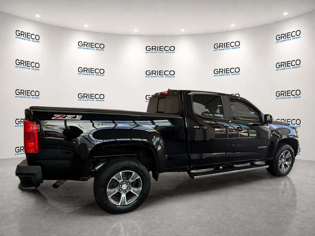 Used 2018 Black Chevrolet Z71 image 6