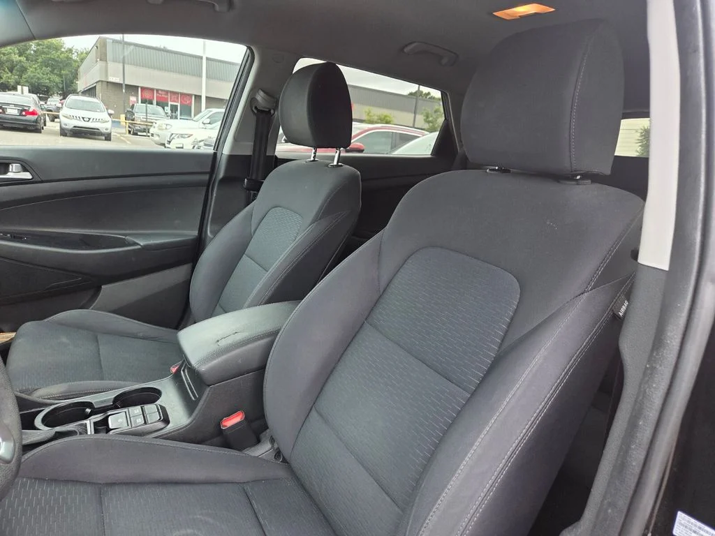 Used 2019 Black Hyundai Value image 11