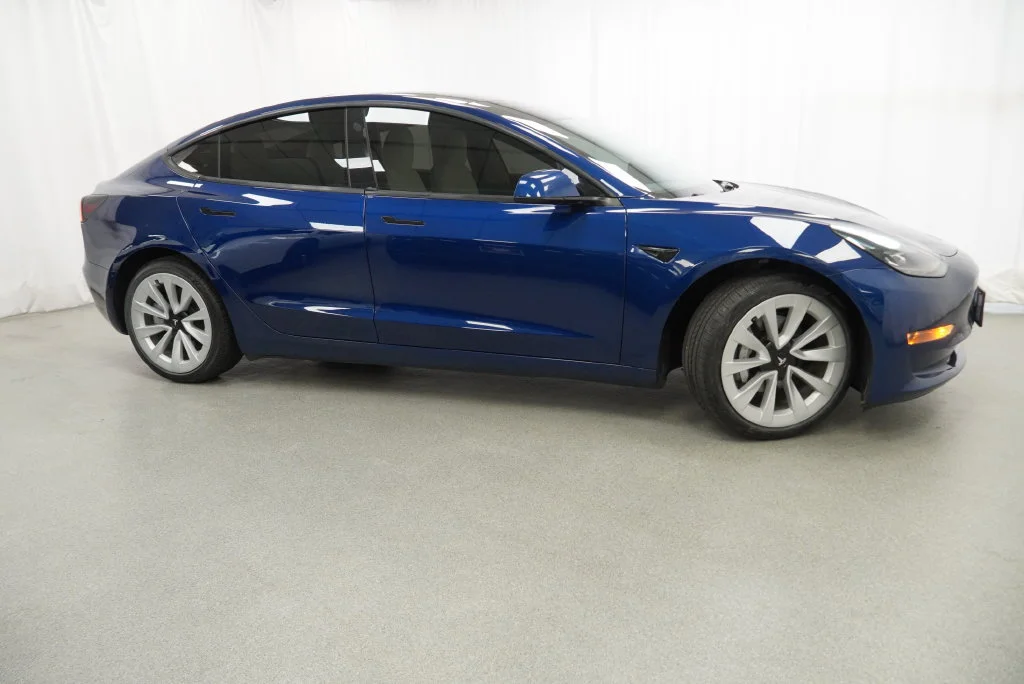 2021 Tesla Model 3 Base - Photo 9