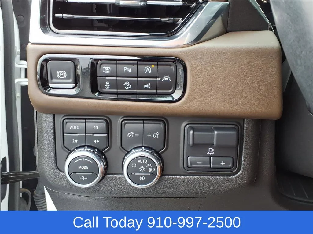 Used 2025 Summit White GMC Denali Ultimate image 14