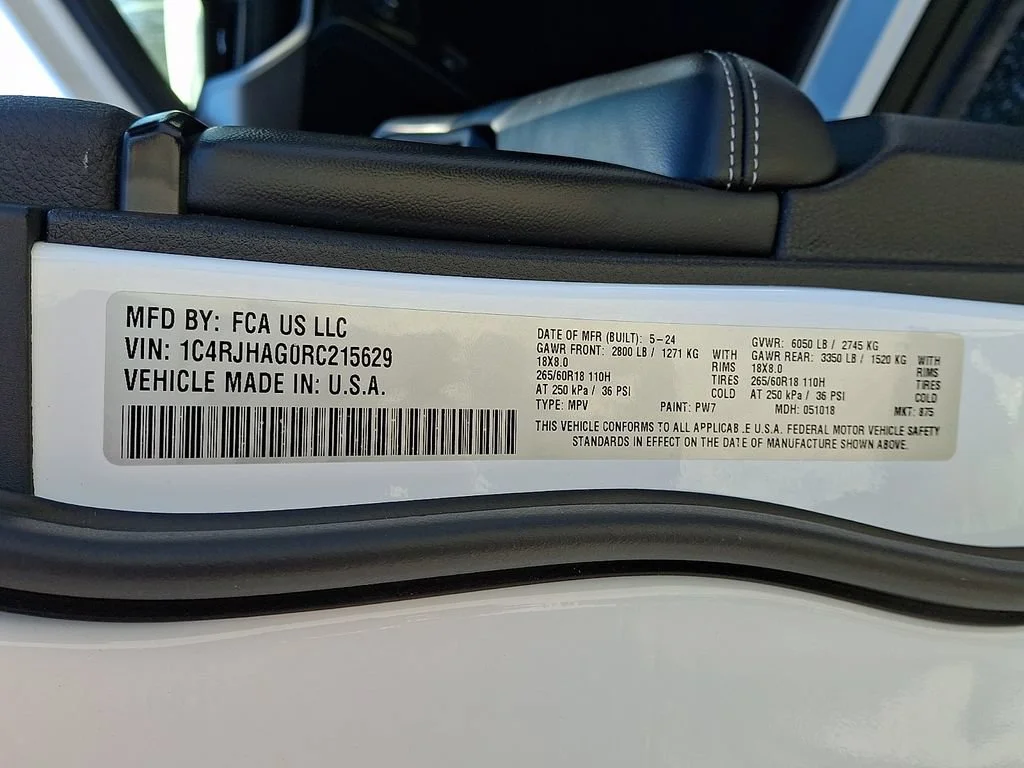 Used 2024 Bright White Clearcoat Jeep Altitude X image 28
