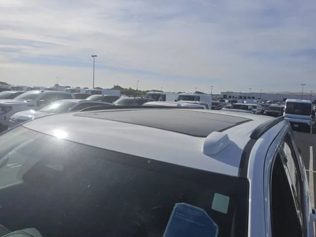 Used 2025 White GMC AT4 image 2