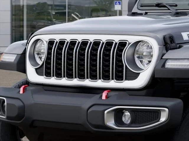New 2026 Granite Crystal Metallic Clear-Coat Exterior Paint Jeep Sahara image 37