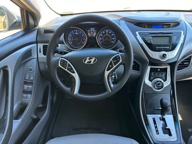 Used 2012 Titanium Gray Metallic Hyundai GLS image 26