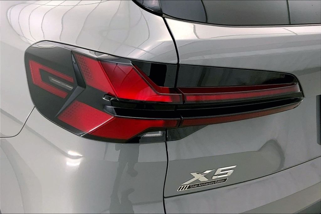 2025 BMW X5 40i - Photo 28