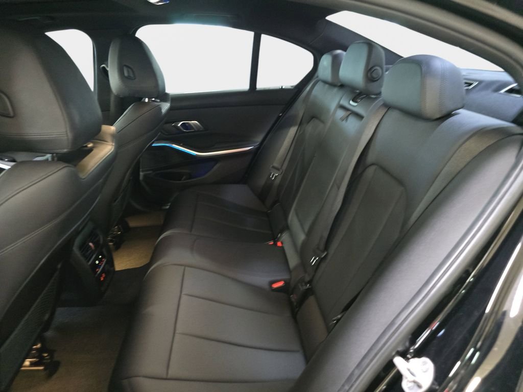 Used 2020 Jet Black BMW 330i image 14